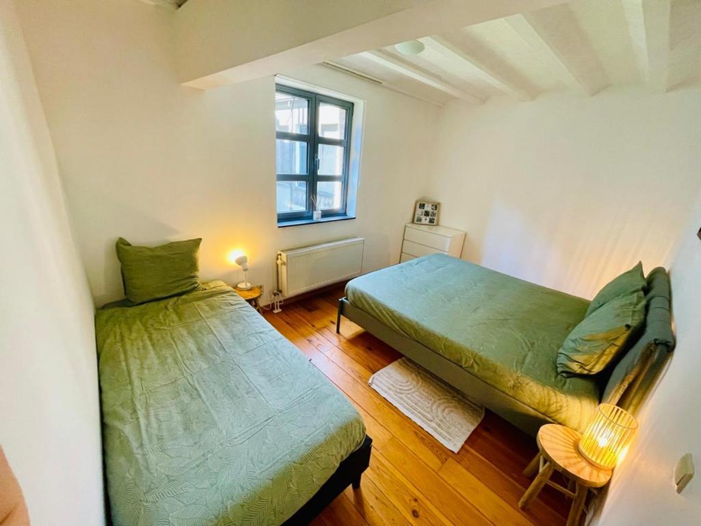 Down Town Oasis-Spacious Loft With Private Parking Брюксел Екстериор снимка